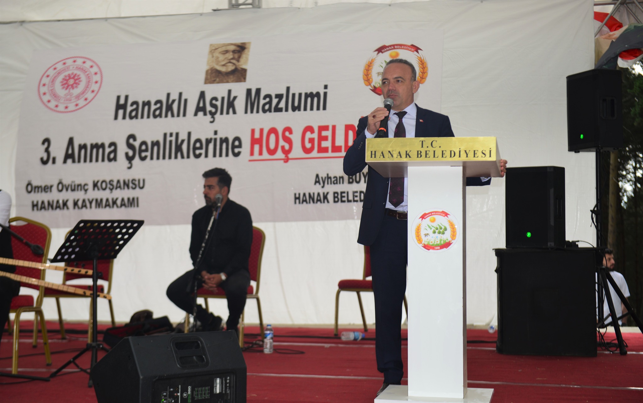 VALİ ÖNER HANAK AŞIK MAZLUMİ ANMA ETKİNLİKLERİNE KATILDI