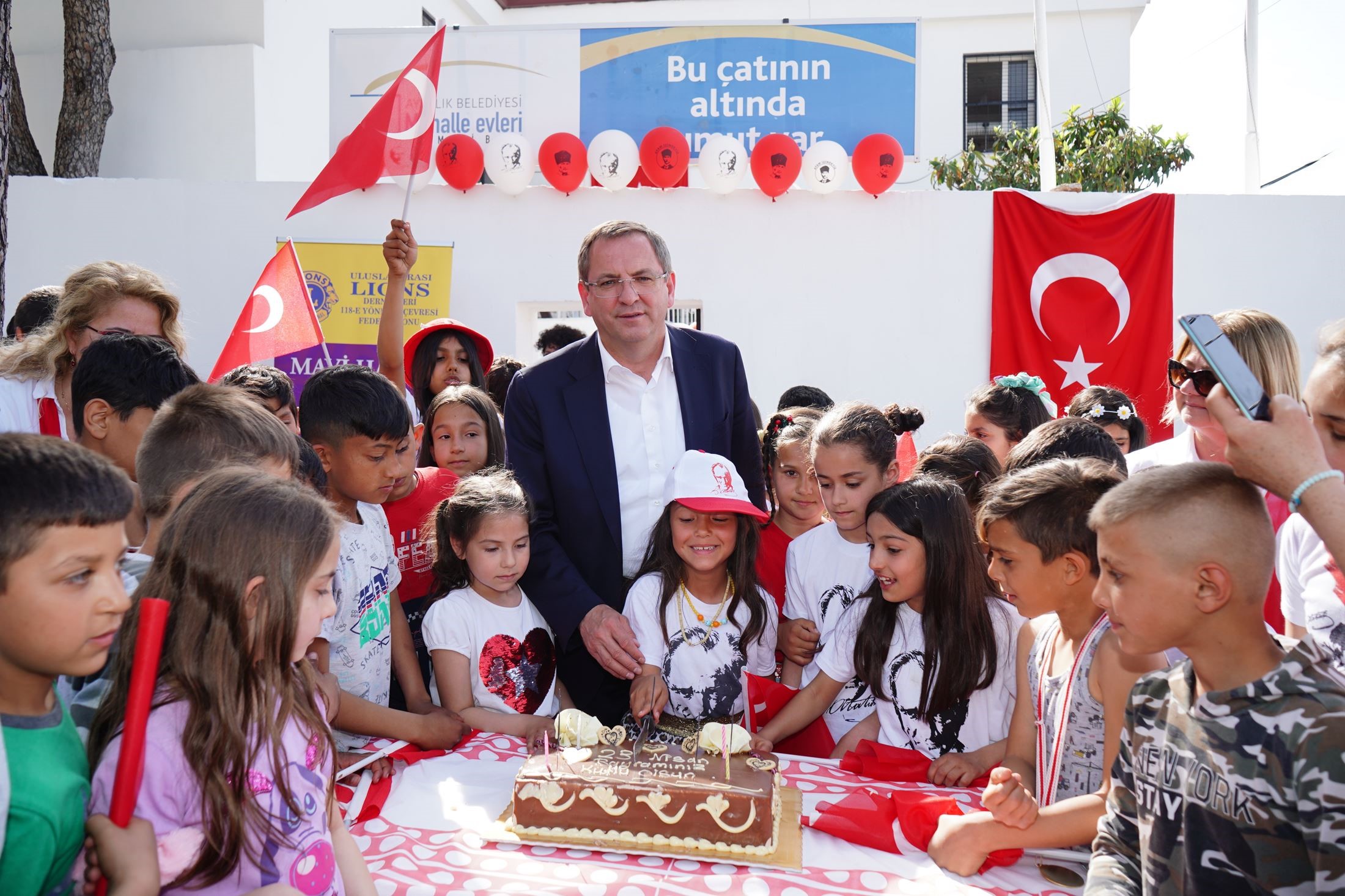 AYVALIK’TA, YAZ TATİLİ BOYUNCA ÇOCUKLAR VE GENÇLER VERİMLİ VE KEYİFLİ ZAMAN GEÇİRECEKLER