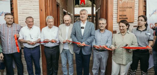 Bülent Ecevit Müzesi ve Meyan Botanik Kafe açıldı