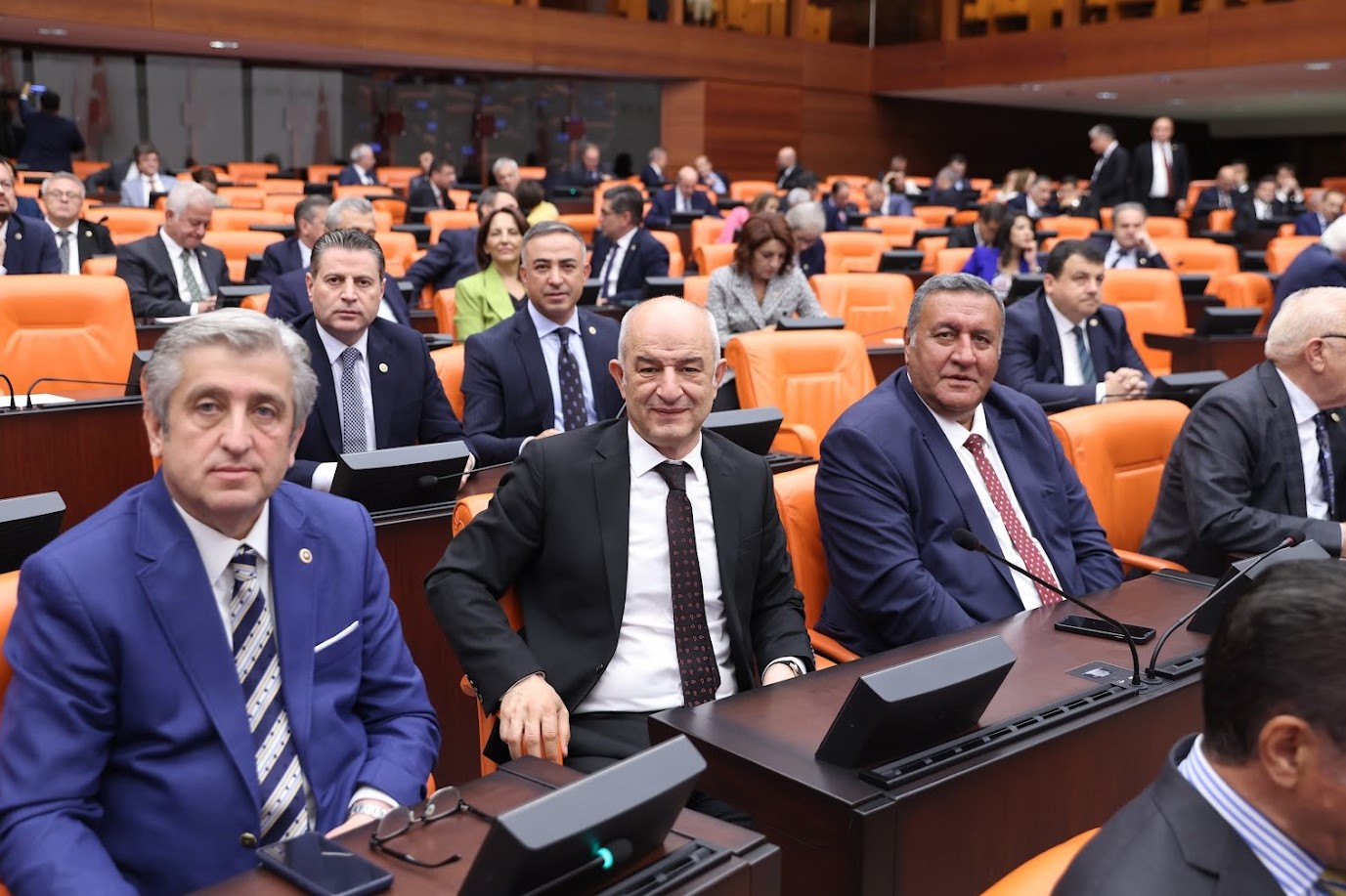 CHP’li Çan: “Meclis, saraya değil, bu millete karşı sorumludur!