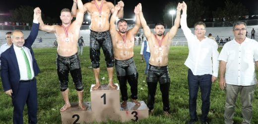 17. Edremit Şehit Hamdibey Güreşleri Yapıldı!