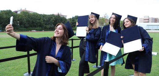 Boğaziçi Üniversitesi 156. yıl mezunlarını veriyor
