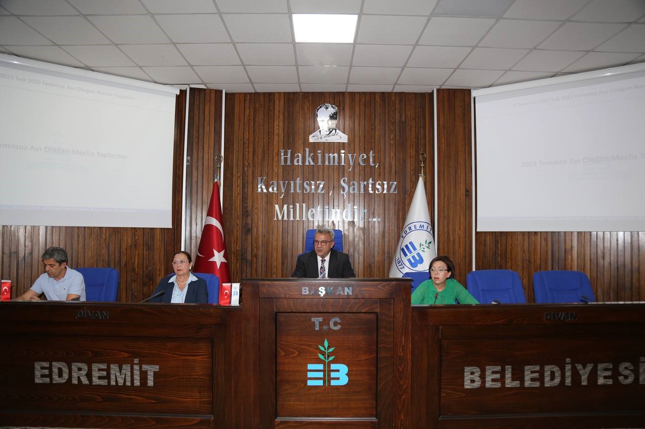 Edremit Belediye Meclisi Toplandı