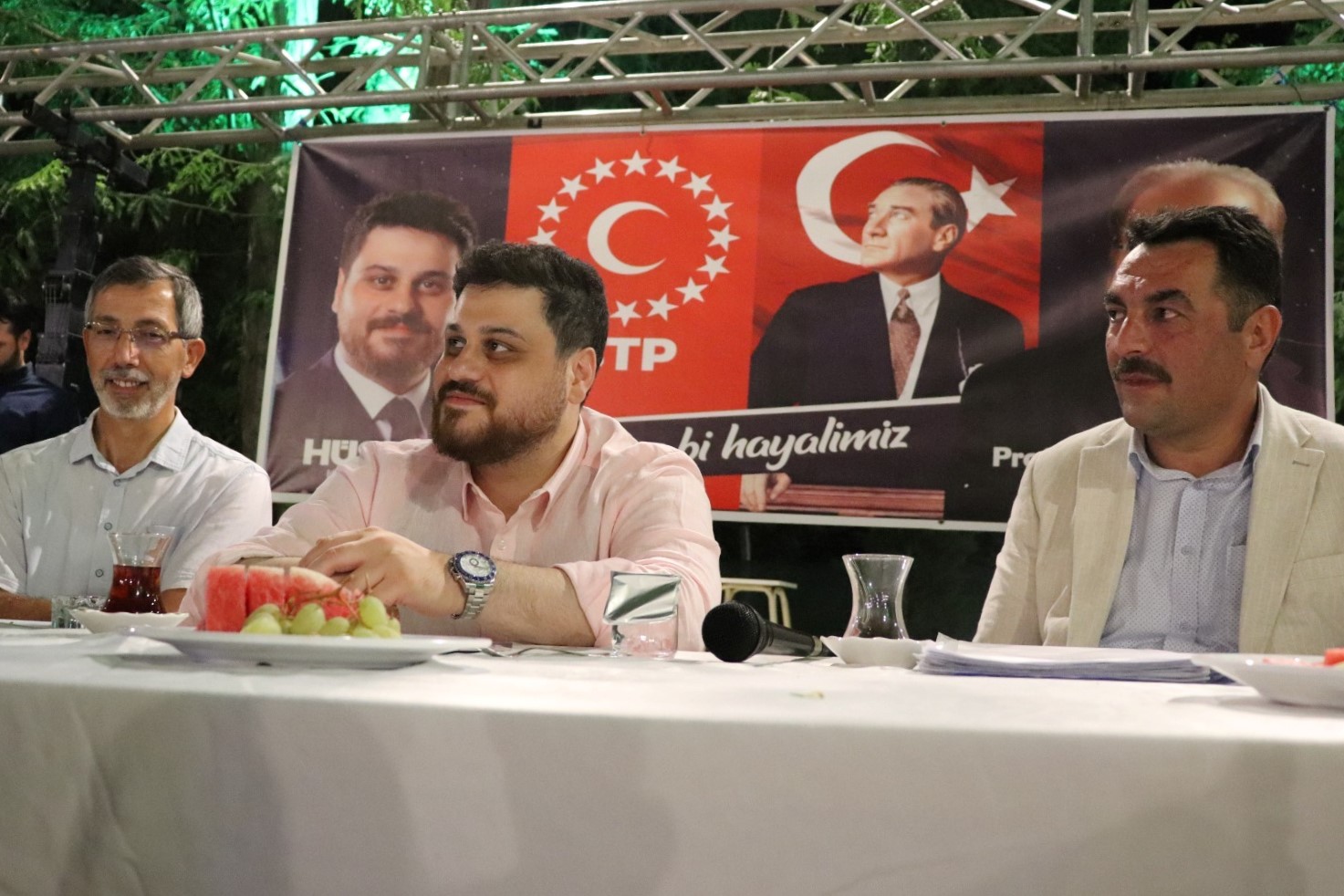 Baş: Ermenilerin Atatürk ile alıp veremediği ne?