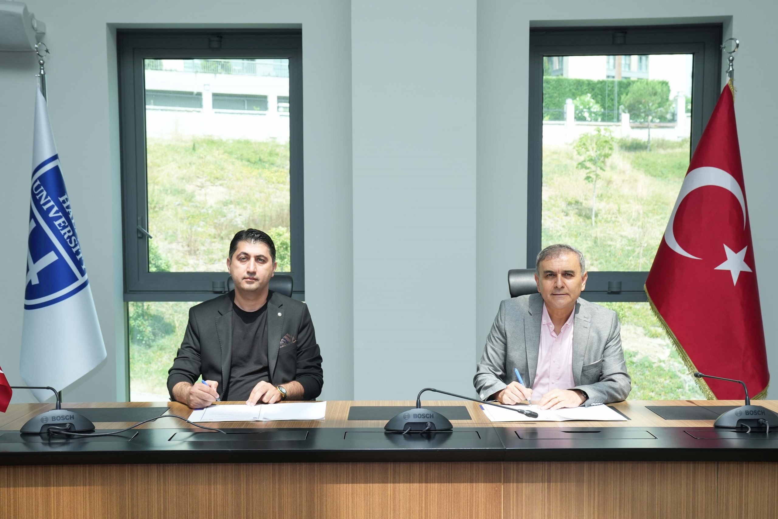 HALİÇ ÜNİVERSİTESİ VE GÜLER FLEXIBLE AMBALAJ FABRİKALARI ÜNİVERSİTE-SANAYİ İŞ BİRLİĞİ KAPSAMINDA BİR ARAYA GELDİ