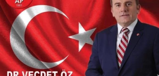 DR. VECDET ÖZ’DEN AMİRAL PAŞA..