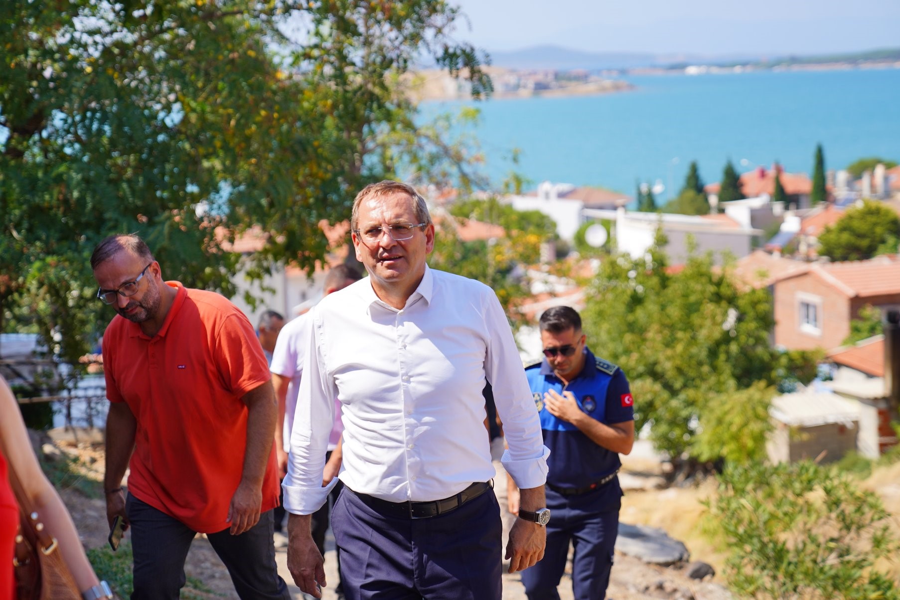 MESUT ERGİN’DEN GECE GÜNDÜZ SOKAK BULUŞMALARI