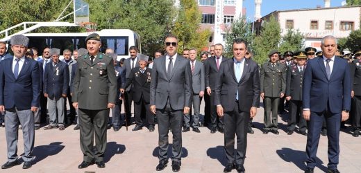 BAŞKAN DEMİR, GAZİLER GÜNÜ KUTLAMA PROGRAMINA KATILDI