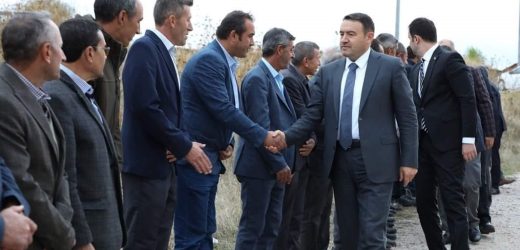 Kütahya Valisi Musa Işın, Muhtarları dinledi.