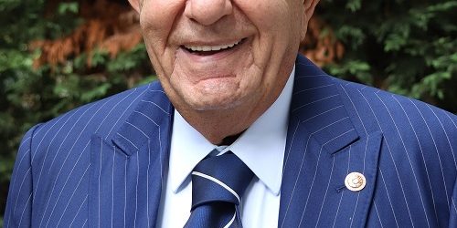 Prof. Dr. Esfender KORKMAZ: Hükümetin Krizden Haberi Yok