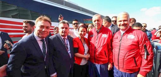 Kınık Belediye Başkanı Doğruer TEKNOFEST’TE