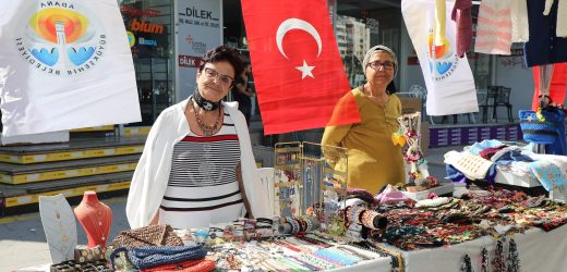 Kadın Emeği Pazarı’nda el emeği ürünler satışa sunuldu