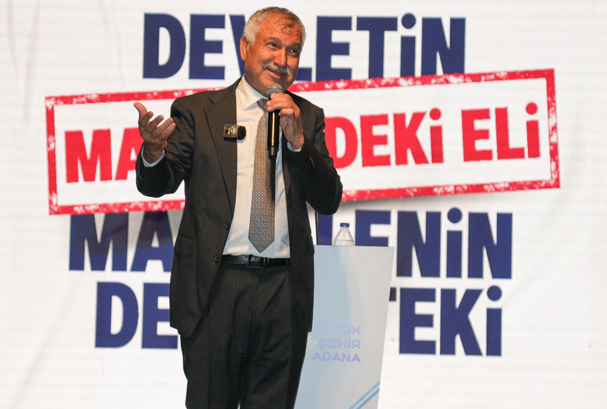 Adana’da Görev Yapan 830 Muhtara Bilgisayar Verildi