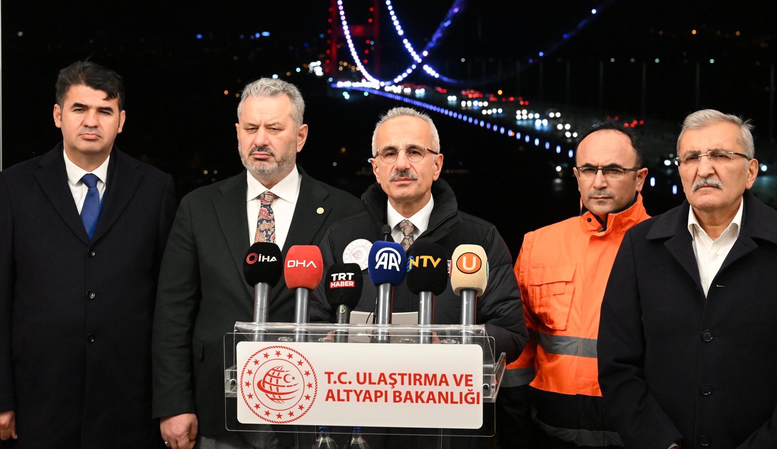 URALOĞLU, FSM KÖPRÜSÜ’NDE ASKI HALAT YENİLEME ÇALIŞMALARINI İNCELEDİ