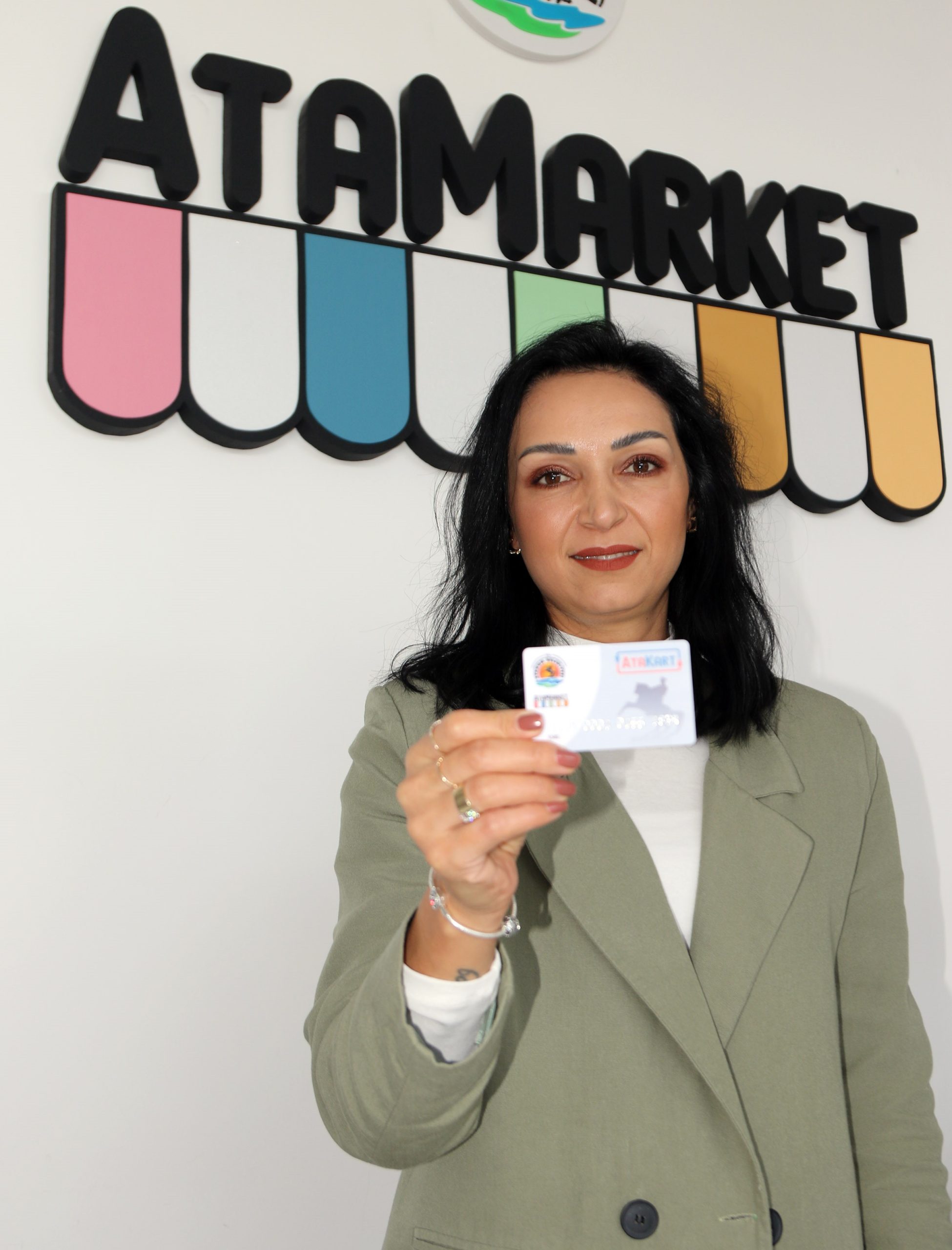 Karadeniz’in ilki AtaMarket Gıda Bankası’nda dayanışma sürüyor