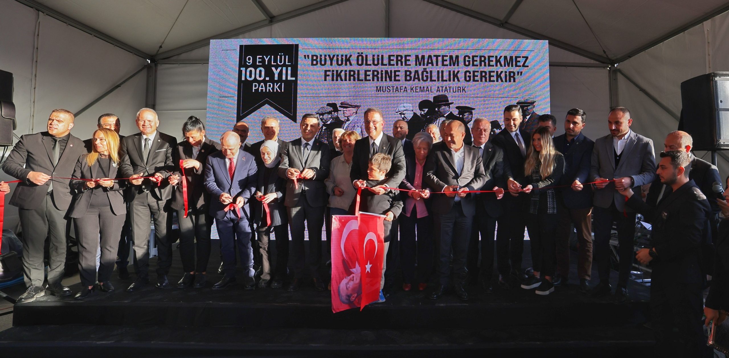 REKOR SÜREDE TAMAMLANAN “9 EYLÜL 100.YIL PARKI” AÇILDI