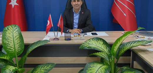 CHP İL BAŞKANI ANIL TANBUROĞLU: “Eğitim politikası merkezileşmeden uzaklaştırıldı”