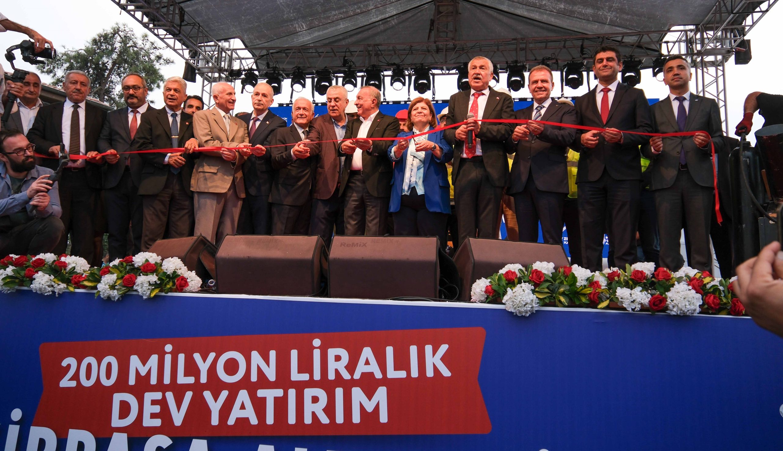 Zeydan Karalar Adana’yı şantiyeye çevirdi