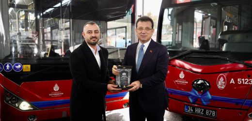 İMAMOĞLU: SIRF SİYASET OLSUN DİYE, SIRF İBB VE İETT’NİN 2,3 MİLYAR LİRALIK ÖZ KAYNAĞIYLA ALINDILAR METROBÜS HATTINA 252 YENİ VE KONFORLU OTOBÜS DAHİL EDİLDİ EKREM İMAMOĞLU’NU KARALAMAK ADINA…