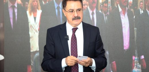 Başkan Deveci “Çalmadığım ve çaldırmadığım ile yönetiyorum”