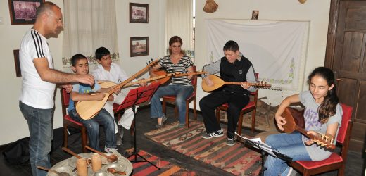 MİLAS BELEDİYESİ AÇTIĞI KURSLARLA 4,5 YILDA 3000 KİŞİYE ULAŞTI