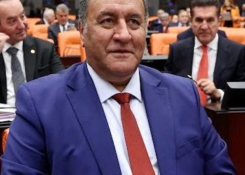 Gürer: “İktidar çırak ve stajyerler üzerinden büyük bir oyun oynuyor”