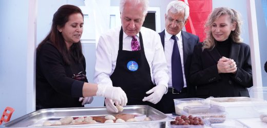 ŞİŞLİ BELEDİYESİ’NDEN DEPREM MAĞDURU ARSUZ’A ANLAMLI BİR HİZMET!