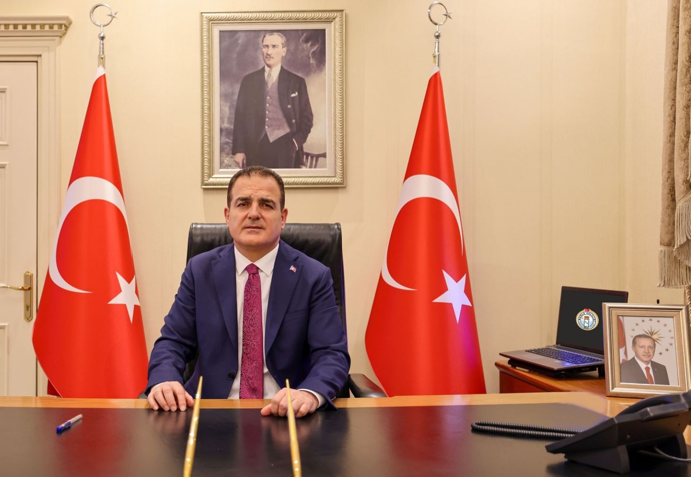 Muğla Valisi Sayın İdris Akbıyık’ın 10 Ocak İdareciler Günü Mesajı