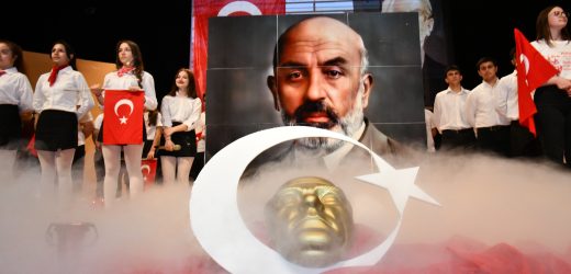 Vali İdris Akbıyık, İstiklal Marşı’nın Kabulü ve Mehmet Akif Ersoy’u Anma Günü Programına Katıldı