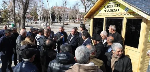 Belediye Başkanı Faruk Demir, yeni taksi duraklarını hizmete açtı