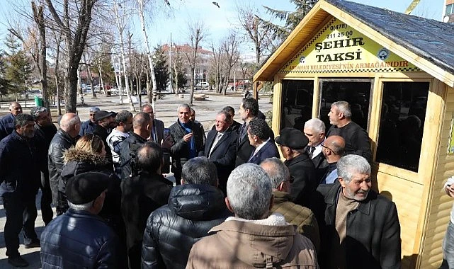 Belediye Başkanı Faruk Demir, yeni taksi duraklarını hizmete açtı