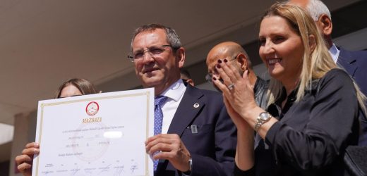 BAŞKAN MESUT ERGİN MAZBATASINI ALDI.