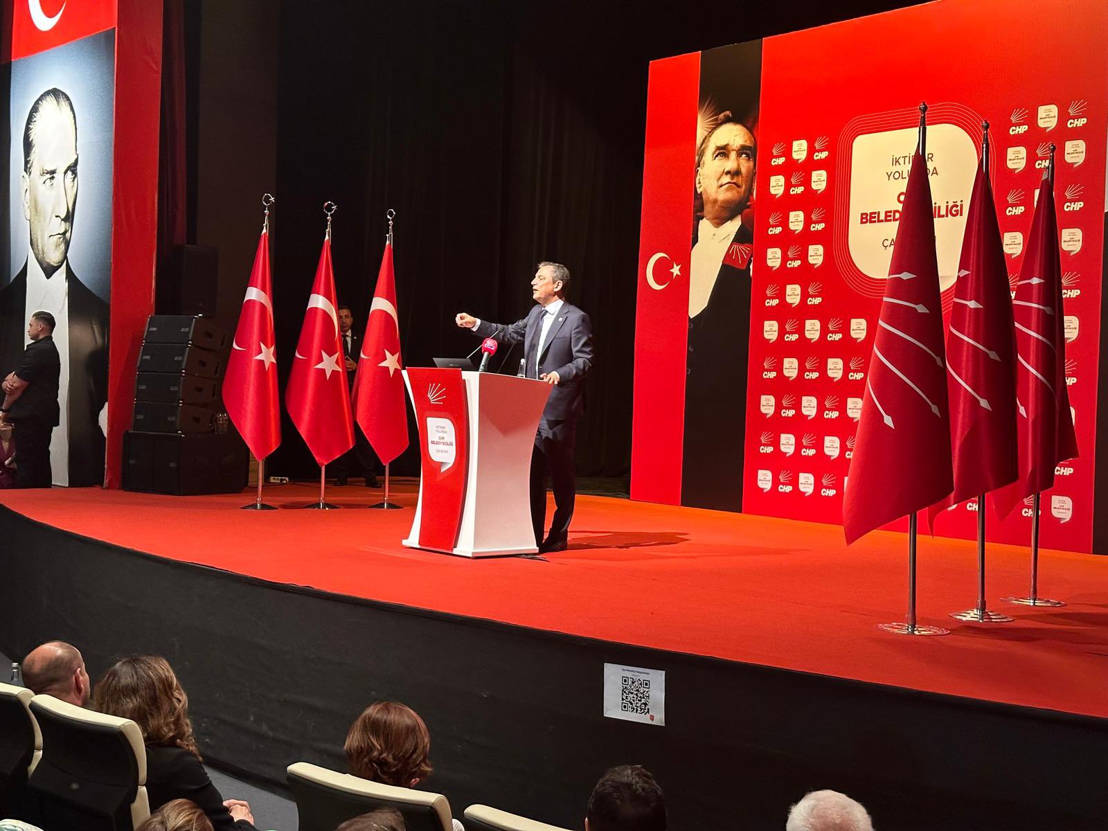 CHP ÇALIŞTAYI BİTTİ, YENİ DÖNEM İÇİN ÖNERİLER RAPORA ALINDI