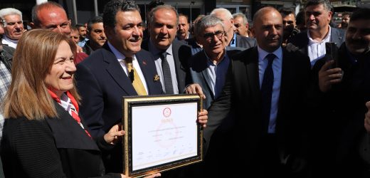 FARUK DEMİR İKİNCİ DÖNEM BAŞKANLIĞA İLK ADIMINI ATTI