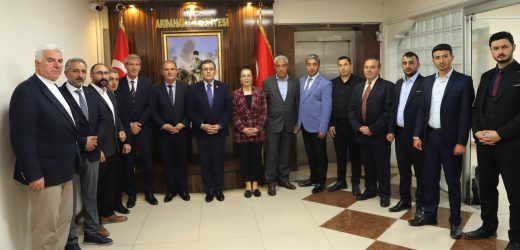 ARDAHAN BELEDİYESİ YENİ DÖNEMİN İLK MECLİS TOPLANTISI YAPILDI