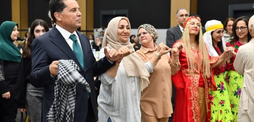 BAŞKAN ÖZER: ESENYURT KÜLTÜR VE SANAT KENTİ OLACAK