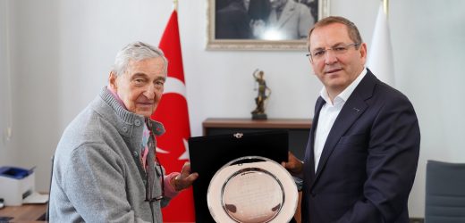 Koç Holding Yönetim Kurulu Onursal Başkanı