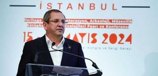 Ayvalık Belediye Başkanı Mesut Mesut Ergin, Uluslararası  Konferansta UNESCO Dünya Mirası Süreci’ni anlattı