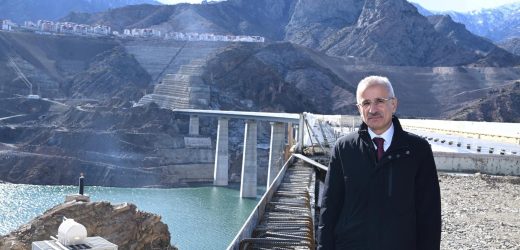 YUSUFELİ MERKEZ VİYADÜĞÜ TRAFİĞE AÇILIYOR