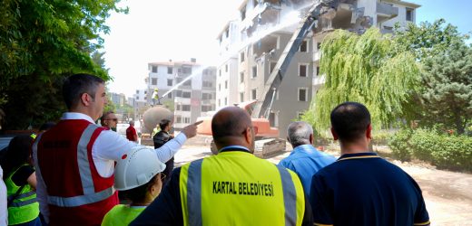 Kartal Belediyesi, Riskli Konutların Yıkımına Devam Ediyor