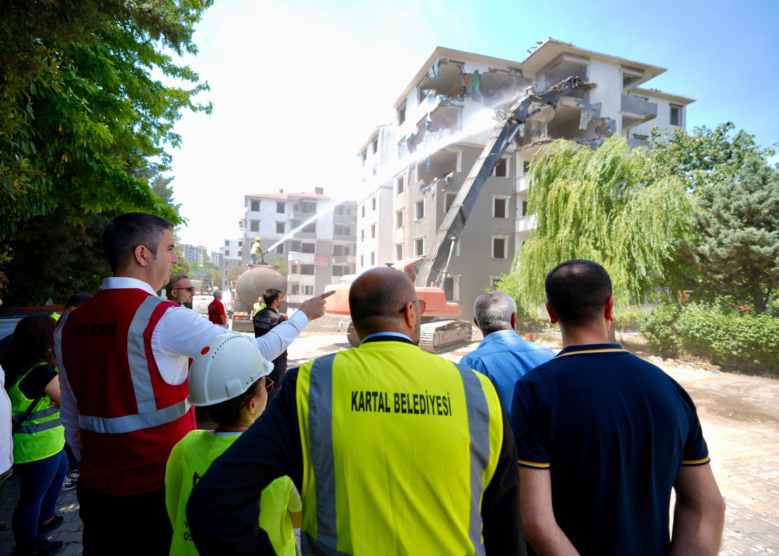 Kartal Belediyesi, Riskli Konutların Yıkımına Devam Ediyor