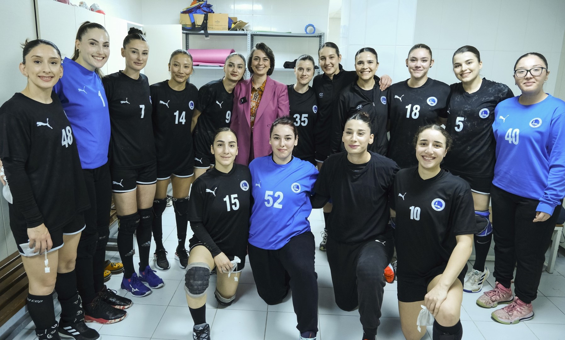 ÜSKÜDAR BELEDİYESİ HENTBOL TAKIMI’NIN EHF KADINLAR AVRUPA KUPASI’NDAKİ RAKİBİ BELLİ OLDU