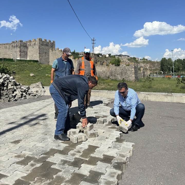 BAŞKAN DEMİR, OTOPARK ÇALIŞMALASINI İNCELEDİ̇