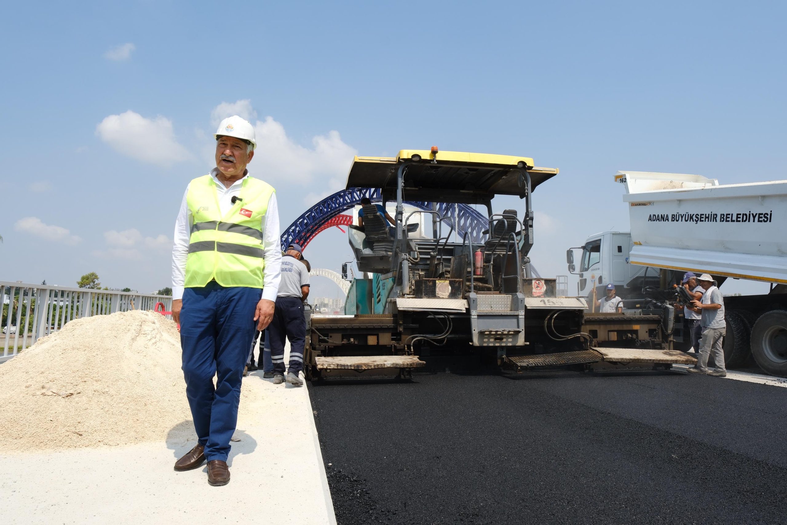 Adana Yavuzlar Köprüsü’nde bisiklet yolu da var