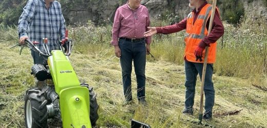 BELEDİYE EKİPLERİ’NDEN ÇEVRE TEMİZLİĞİ ÇALIŞMASI