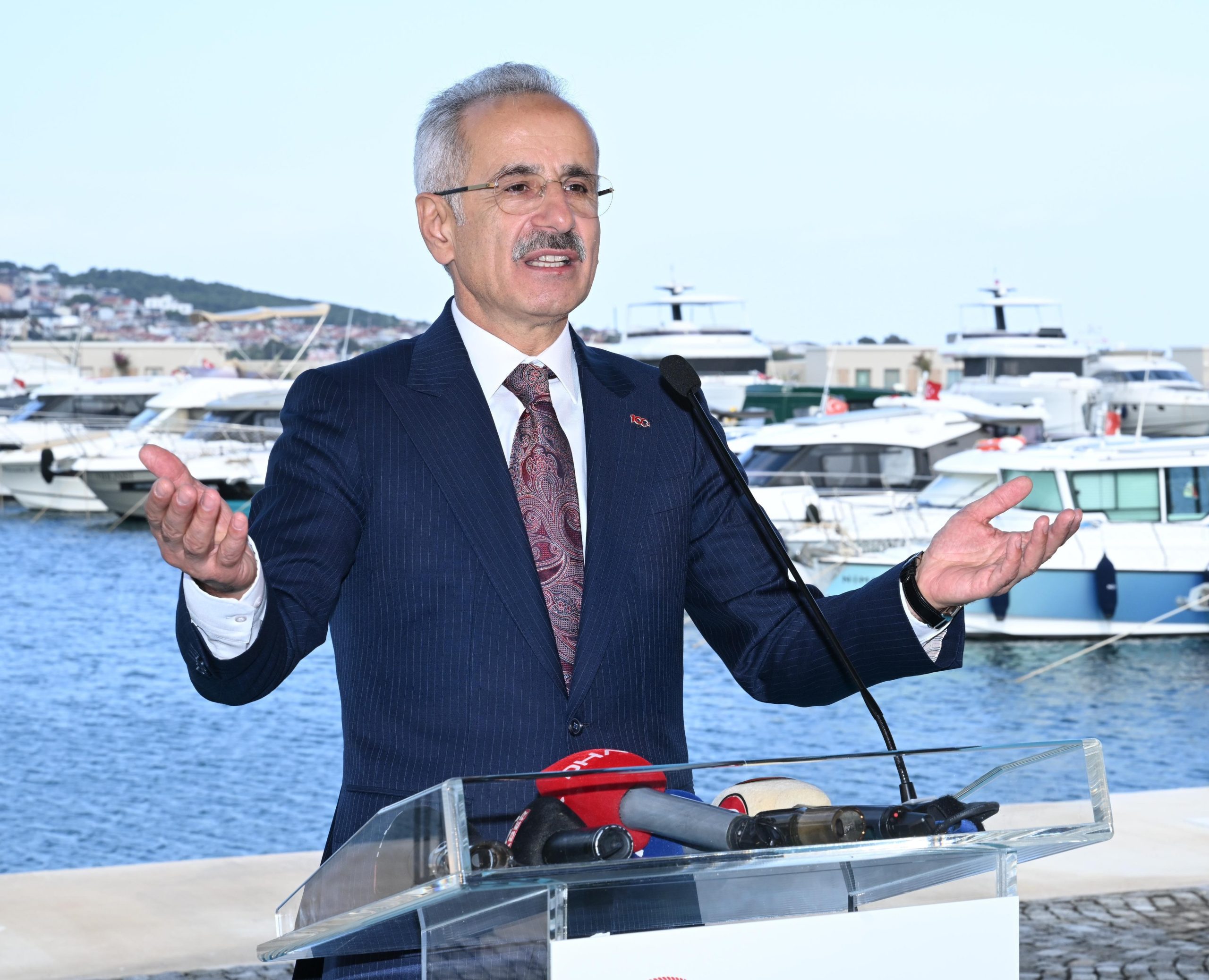 BAKAN URALOĞLU: GÜVENİLİR LİMAN TÜRKİYE