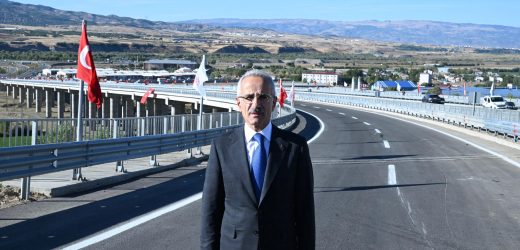 GENÇ VİYADÜĞÜ İLE TRANSİT TRAFİK NEFES ALDI