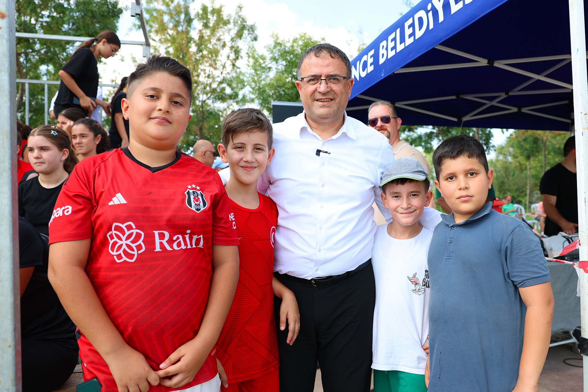 Derince’de Plaj Voleybolu Heyecanı Başladı