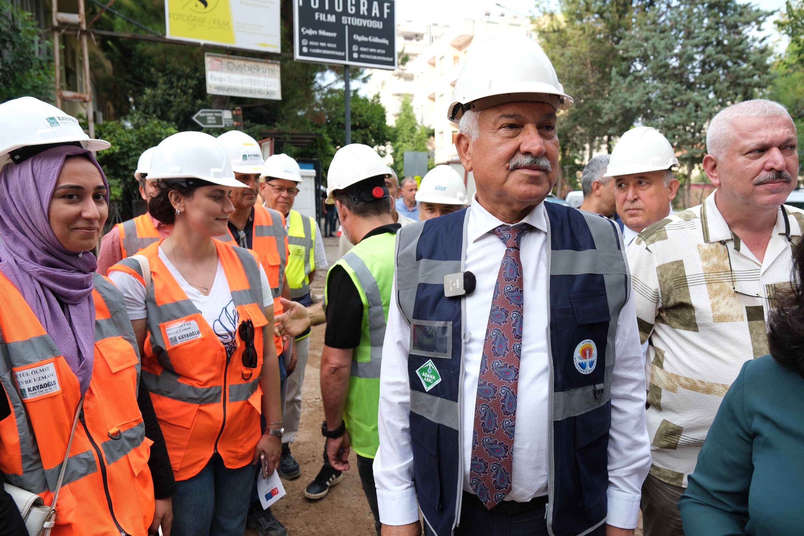 Başkan Zeydan Karalar, Kozan’da tarihi sorunları ortadan kaldırıyor