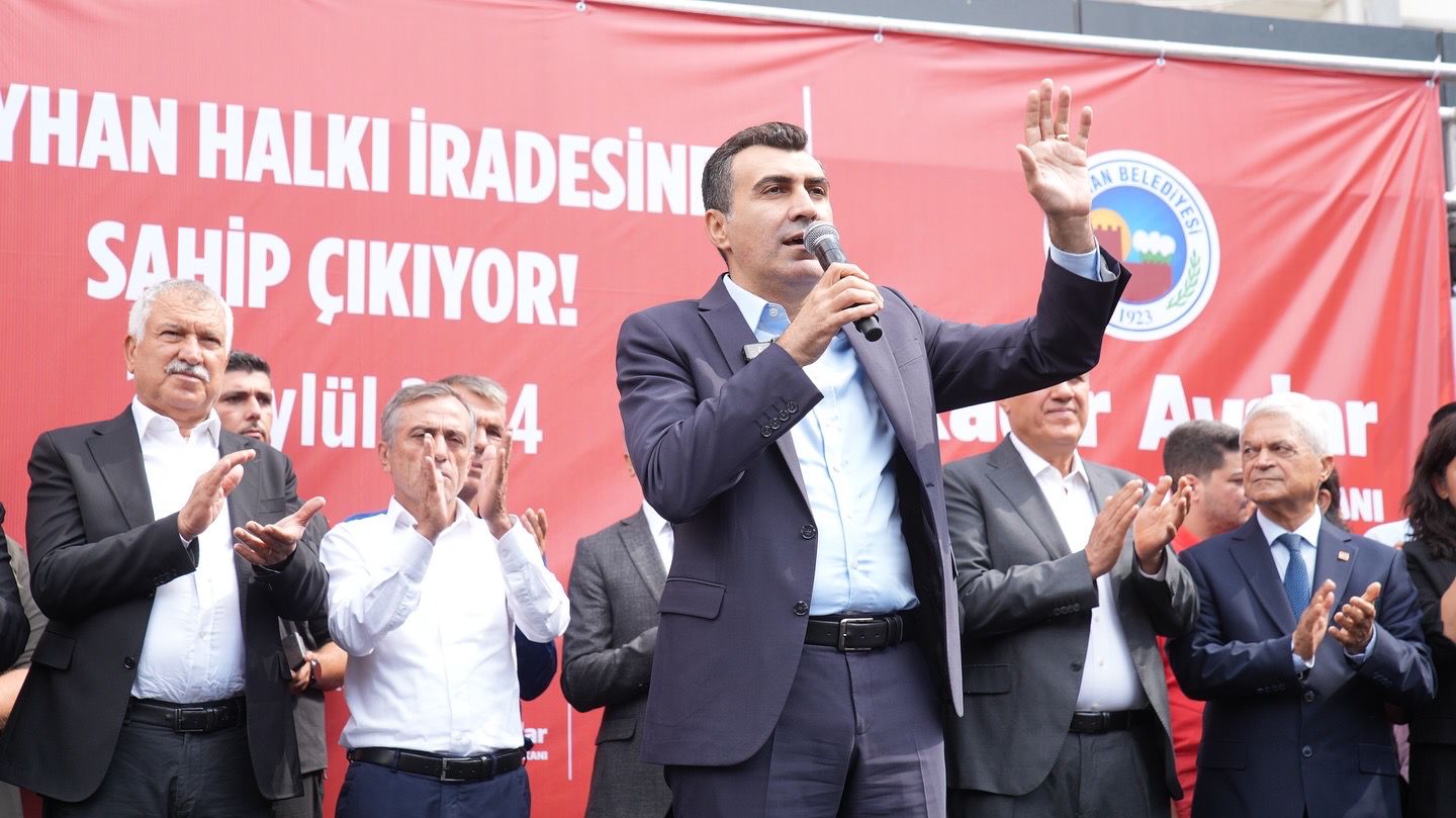 Adana’da Kadir Aydar tepkisi